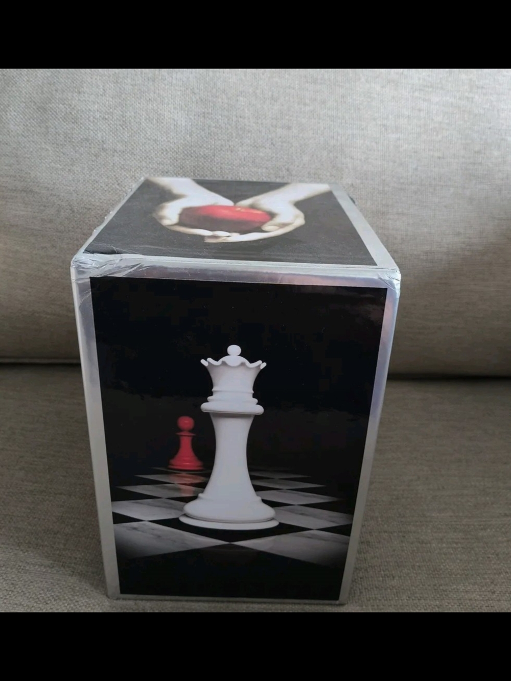 Twilight Series Book Set - Picture 3 of 6